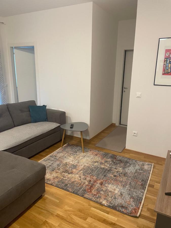 Apartment Diana Zara Parking Free المظهر الخارجي الصورة