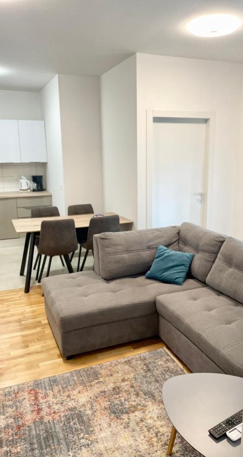 Apartment Diana Zara Parking Free المظهر الخارجي الصورة