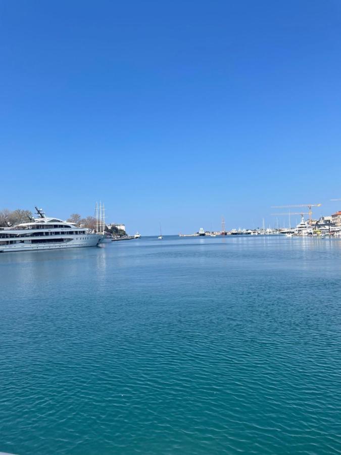 Apartment Diana Zara Parking Free المظهر الخارجي الصورة