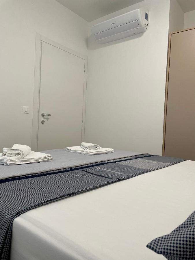 Apartment Diana Zara Parking Free المظهر الخارجي الصورة