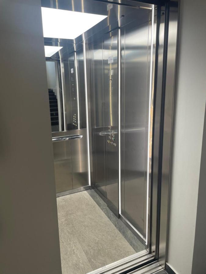 Apartment Diana Zara Parking Free المظهر الخارجي الصورة