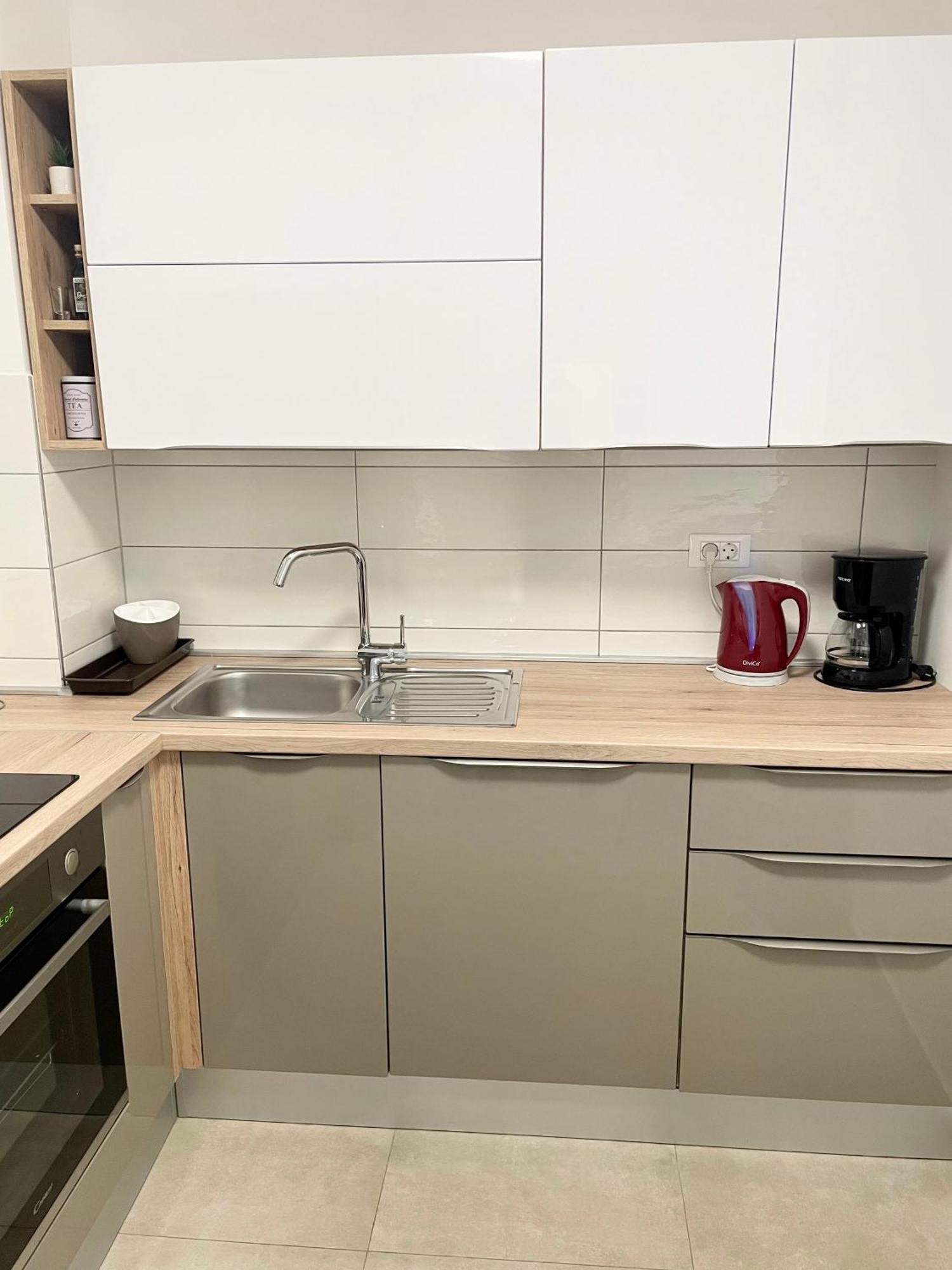 Apartment Diana Zara Parking Free المظهر الخارجي الصورة